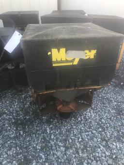 Meyer Mini-Spreader Salt Spreader