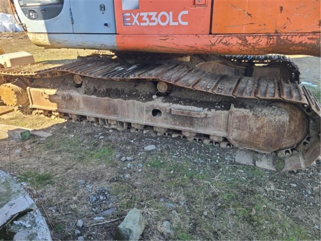 Hitachi 330LC Excavator