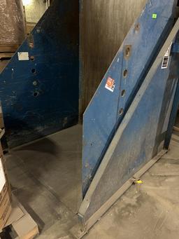 55"W Box Dumper