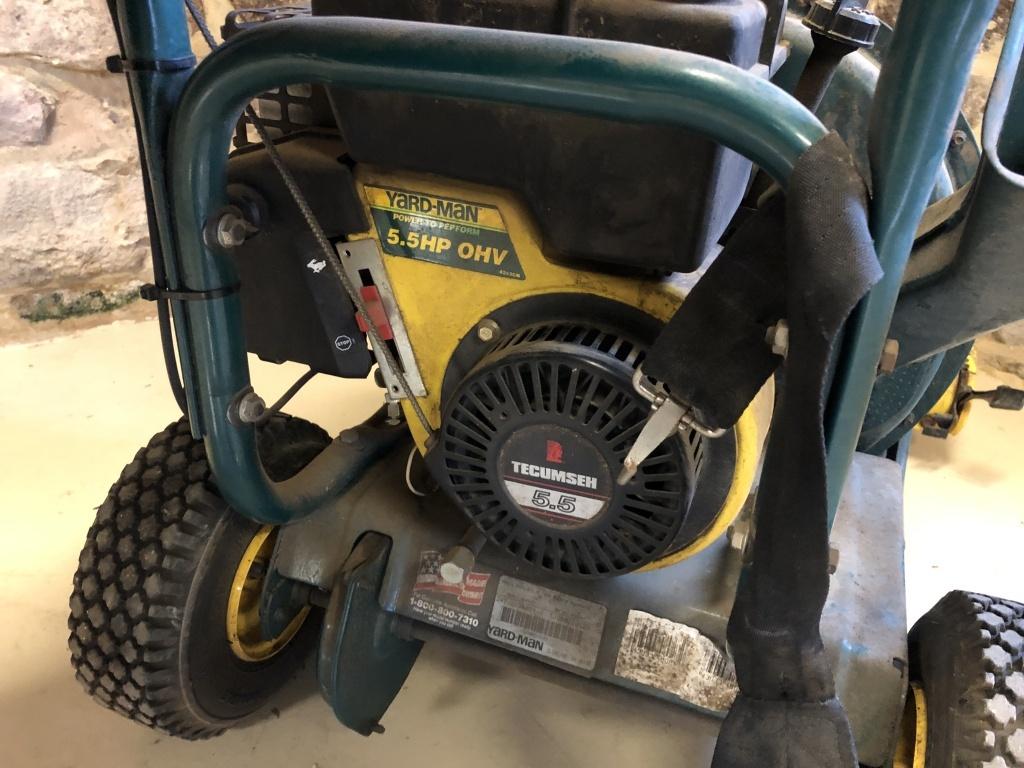 Yard Man 5.5hp Self Propelled Chipper Shredder Vam