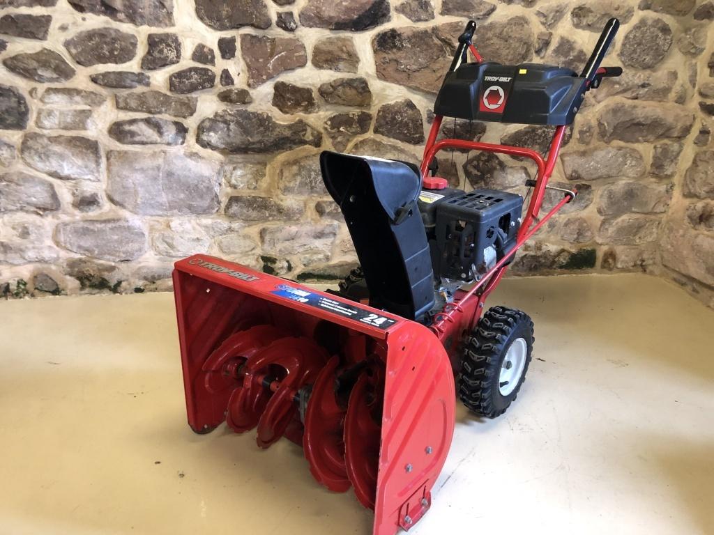 Troy Bilt Snow Blower