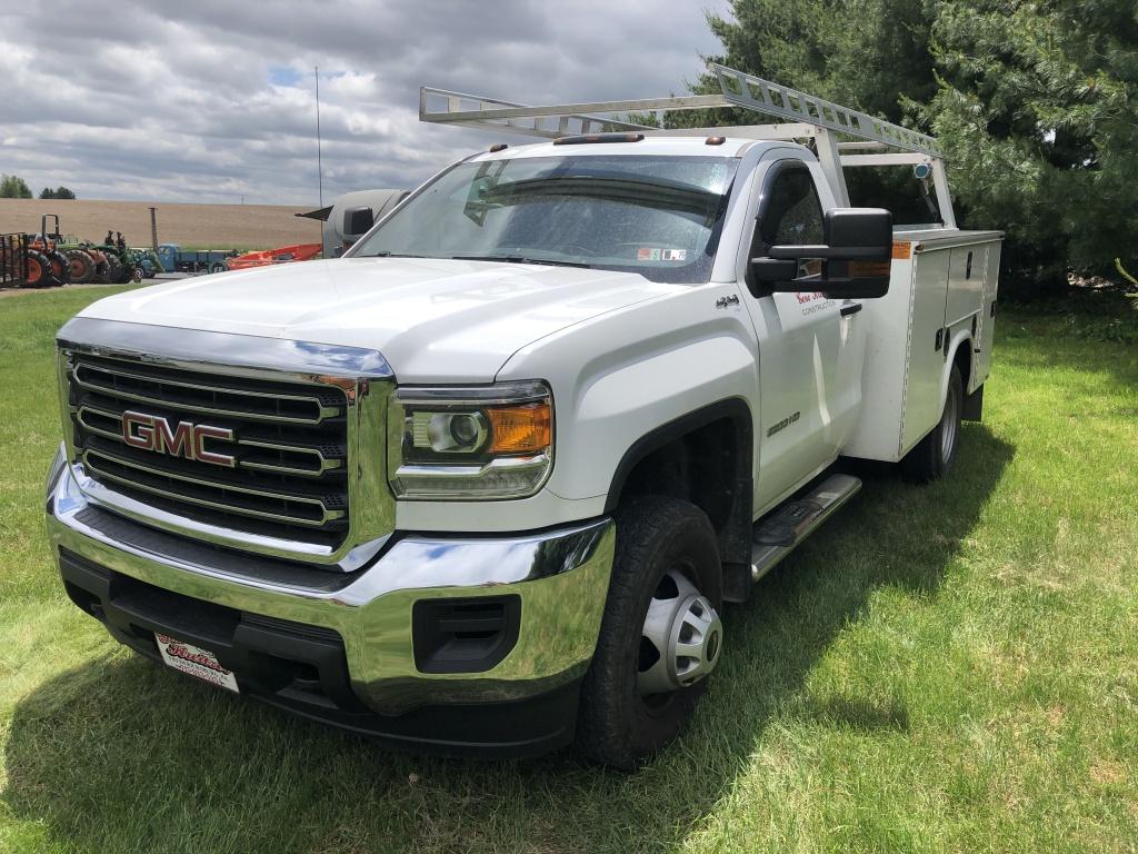 2016 GMC 3500 Dually Utility Truck