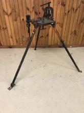 Ridgid 2-1/2" Pipe Vise on Tri-Stand