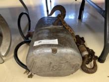 Lodestar 1/4-Ton Electric Chain Hoist