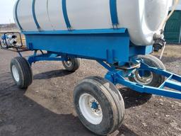 1000   gallon tank with engine/pump