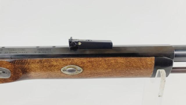 Traditons Buck skinner 50cal Percussion Muzzleload