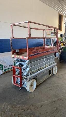 "ABSOLUTE" Sky Jak SJ111 3226 Scissor Lift