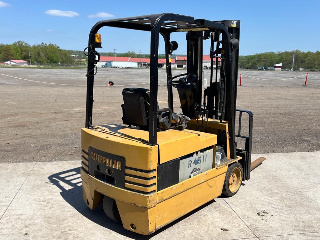 "ABSOLUTE" CAT EP20T-36A Forklift