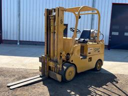 "ABSOLUTE" CAT T80C Forklift