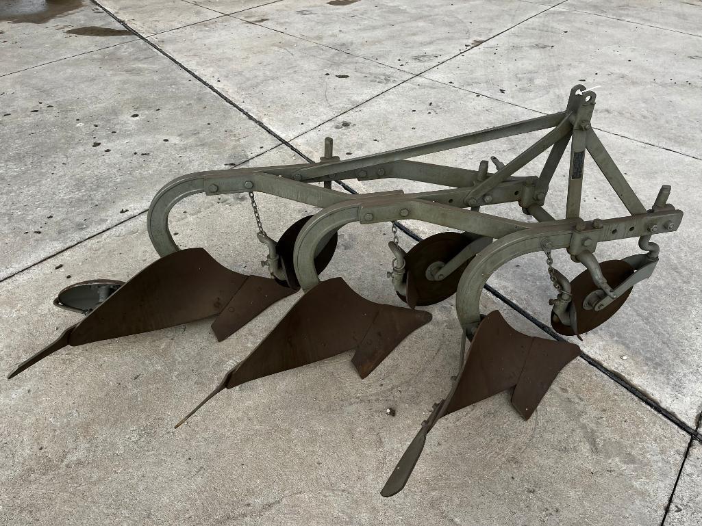Ferguson 3 Bottom Plow