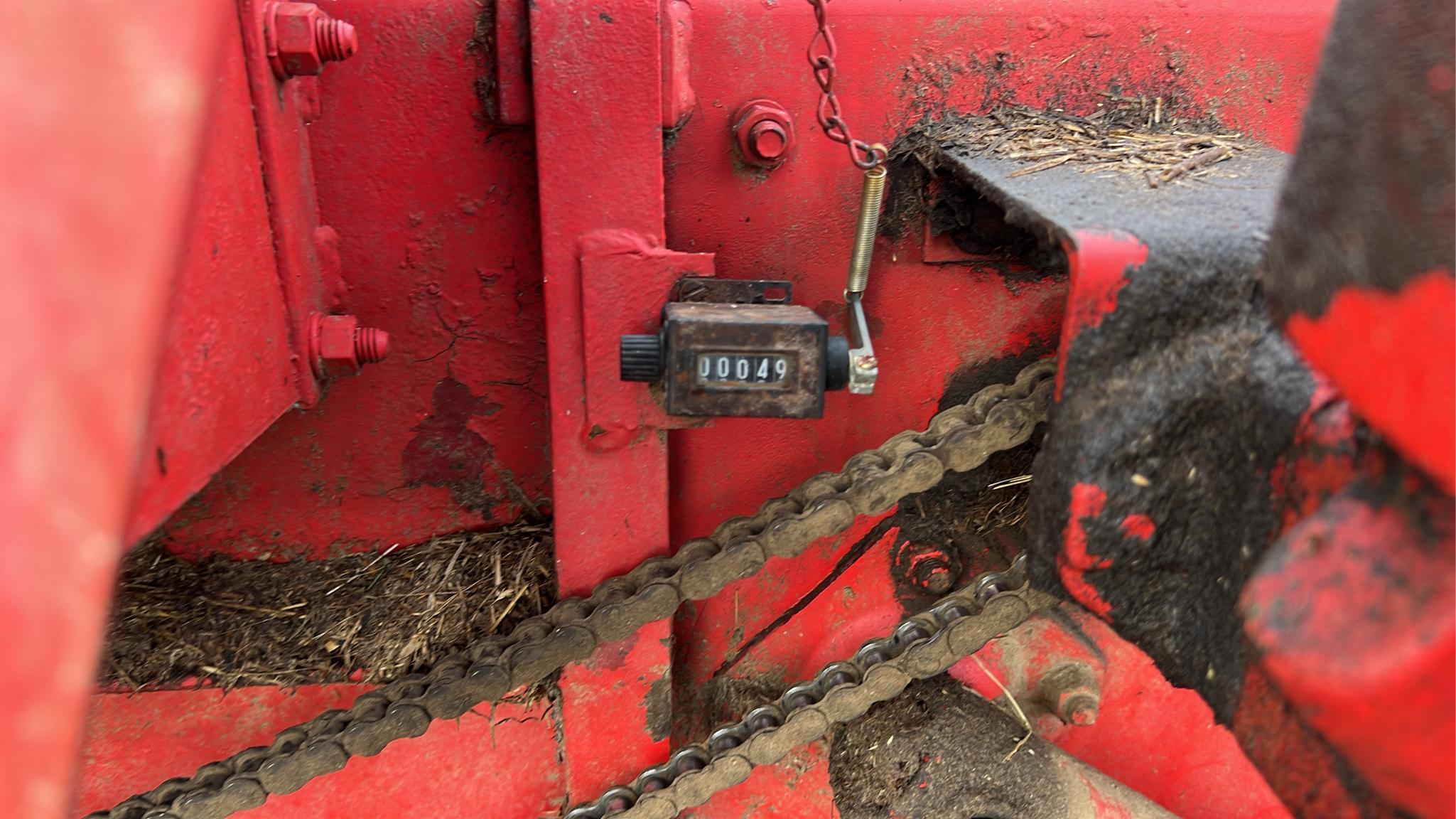 New Holland 315 Small Square Baler
