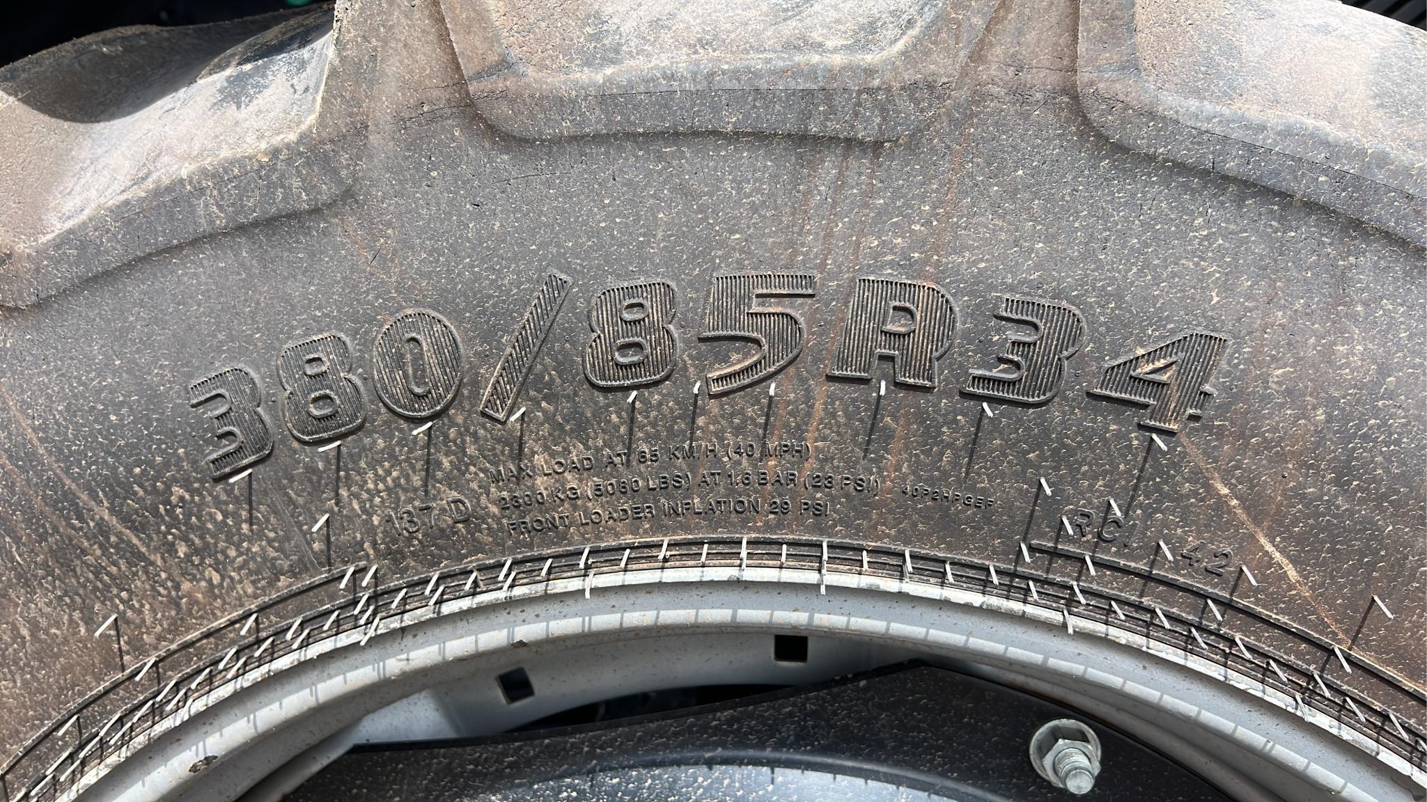 Case IH Magnum 260 MFWD Tractor