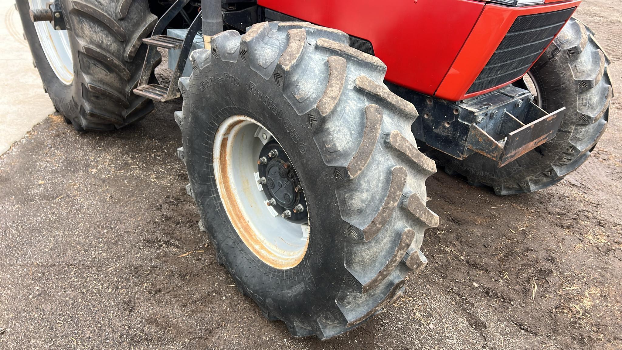 Case IH 5230 MFWD Tractor