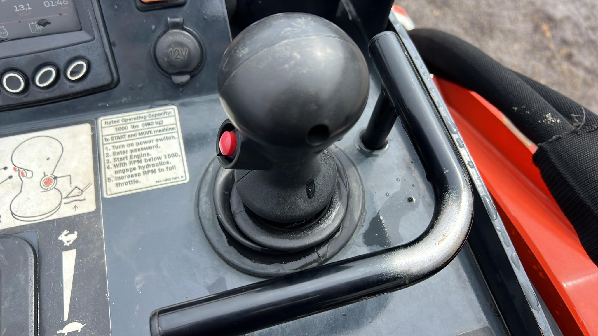 2021 Kubota SCL1000 Stand-On Skid Loader