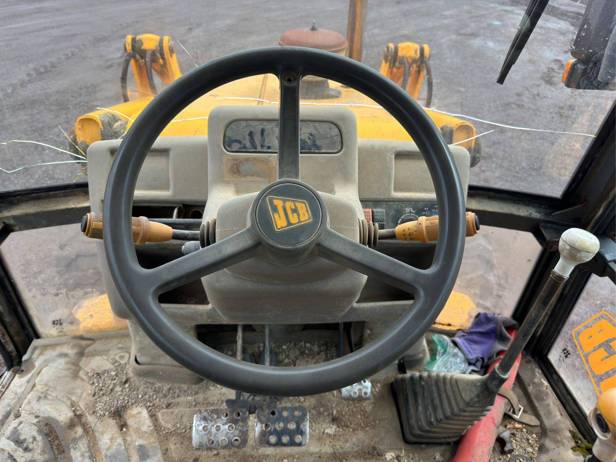 JCB 214 4x4 Backhoe