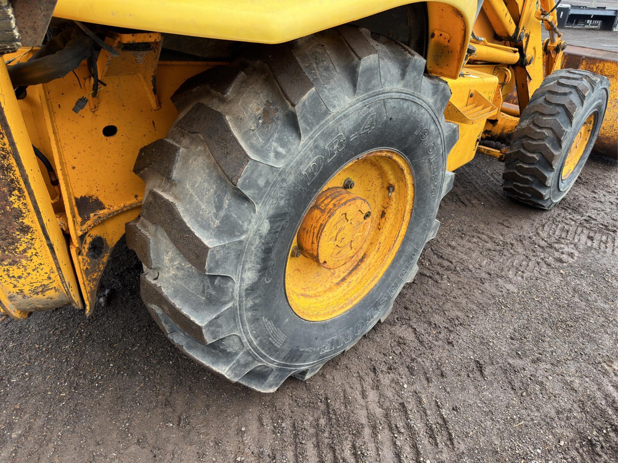 JCB 214 4x4 Backhoe