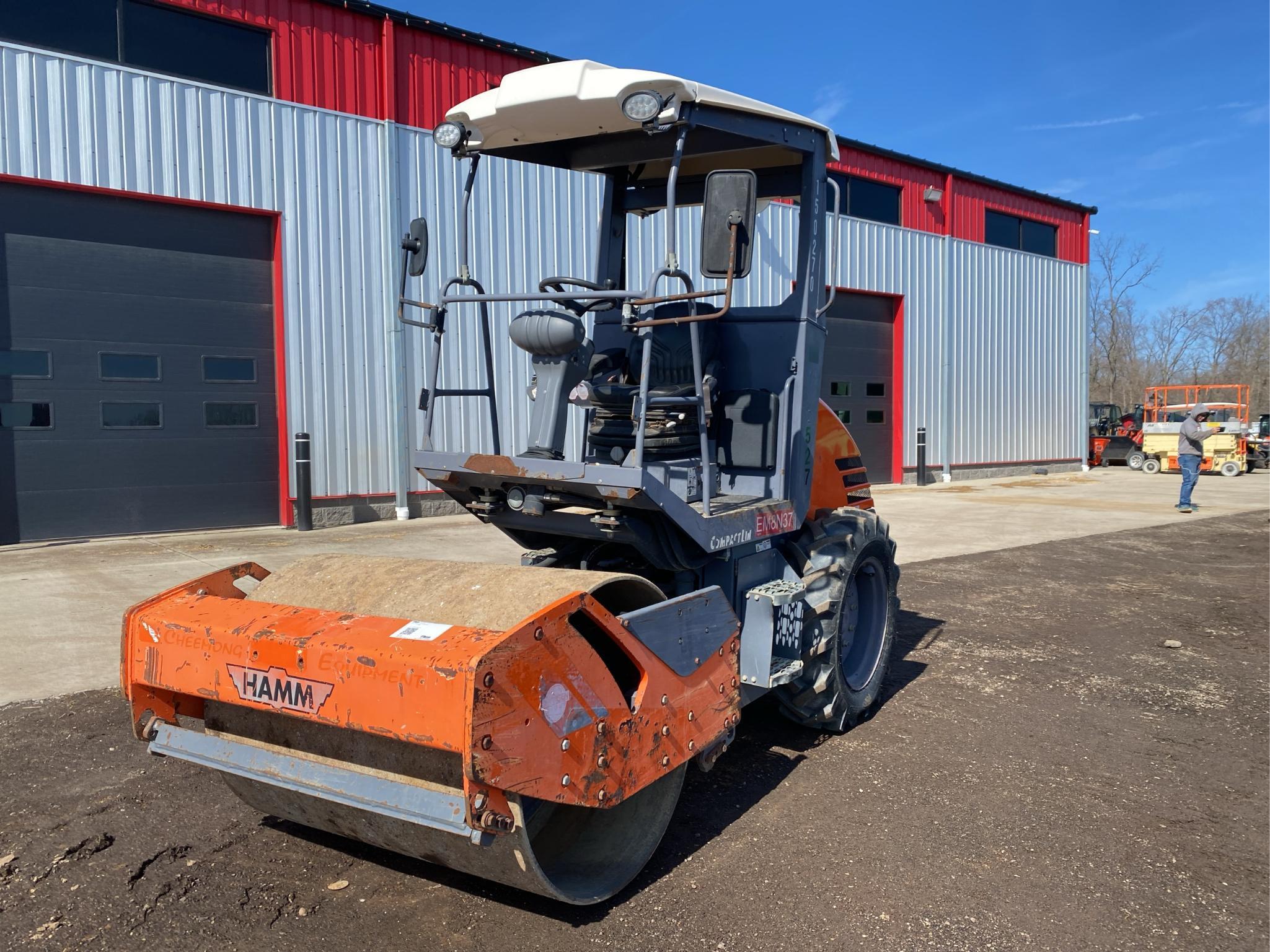 2015 Hamm H5i Compactor Smooth Drum Roller