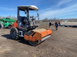 2015 Hamm H5i Compactor Smooth Drum Roller
