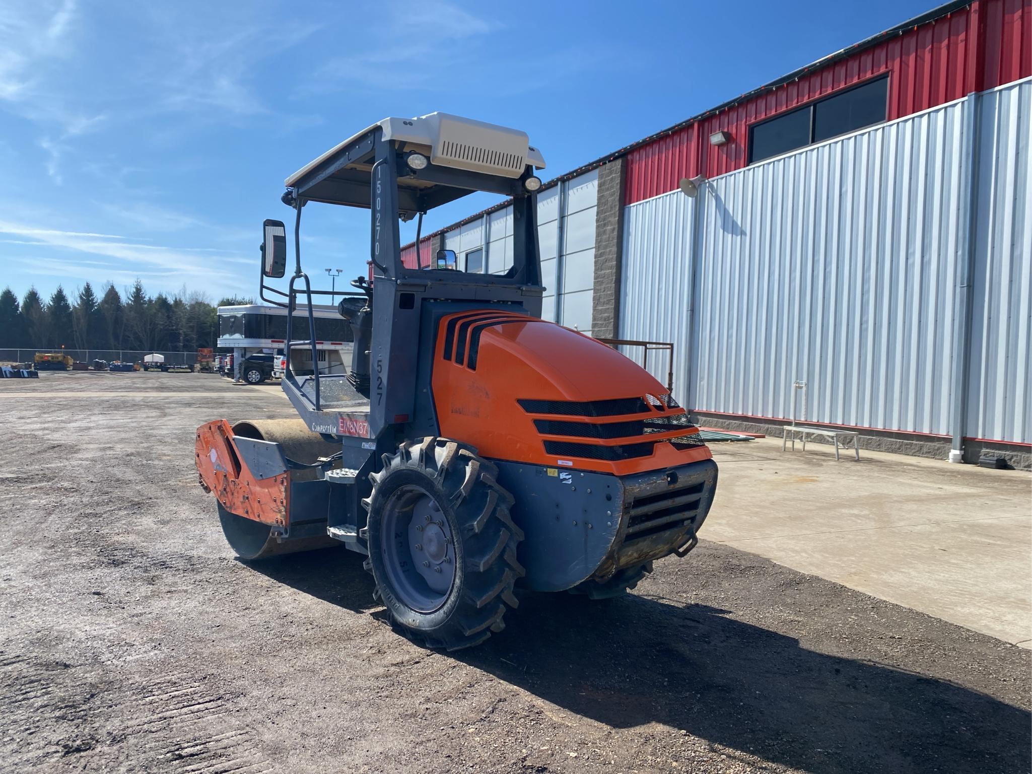 2015 Hamm H5i Compactor Smooth Drum Roller