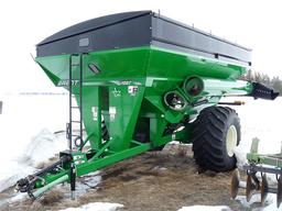 '13 Brent 1082 1,100 Bushel Grain Cart