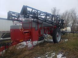 Redball 680 90' Sprayer