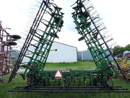 John Deere 960 44.5' Cultivator