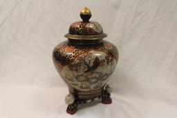 Japanese Vase w/Stand