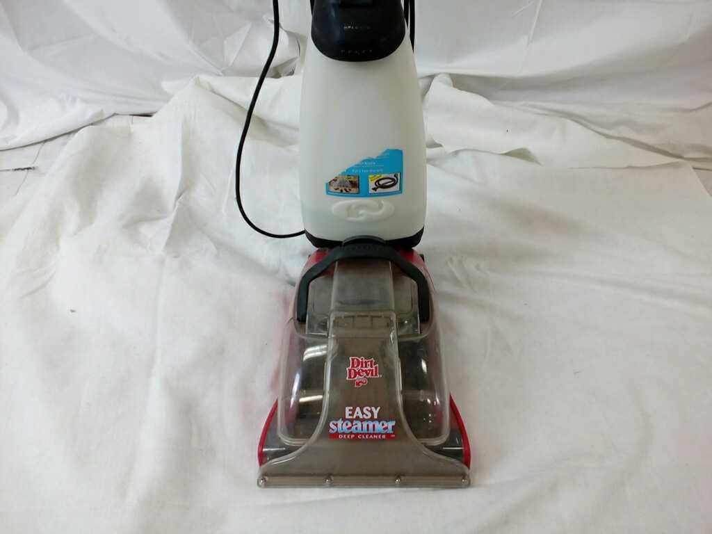 Dirt Devil Easy Steamer.
