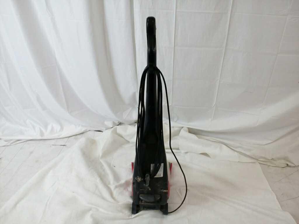 Dirt Devil Easy Steamer.