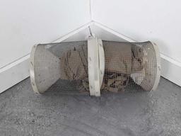 FISH OR MINNOW TRAP - INCLUDES FISH NET
