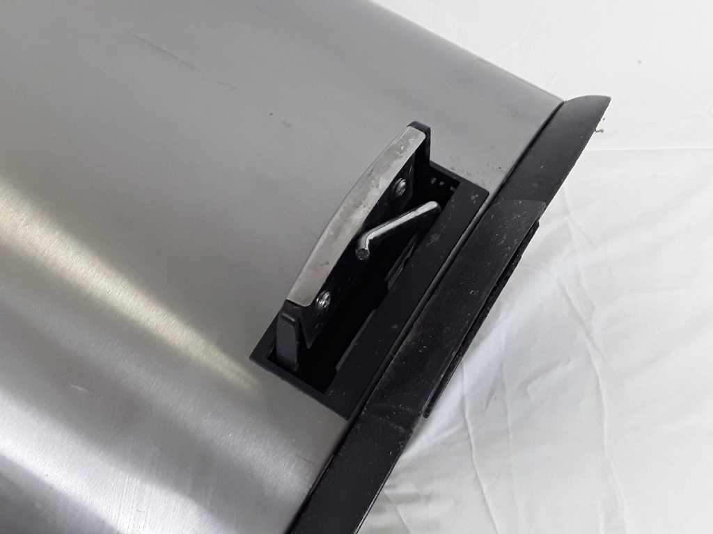 Stainless Steel Trash Can with Foot Pedal