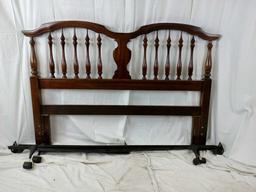 Spindle Wood Headboard w/ Metal Rails