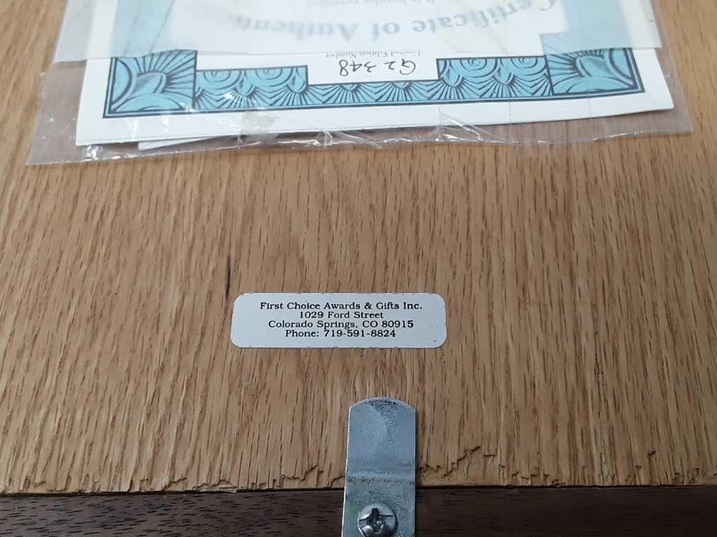 FRAMED COLLECTION OF JOHN WAYNE KNIVES & COINS