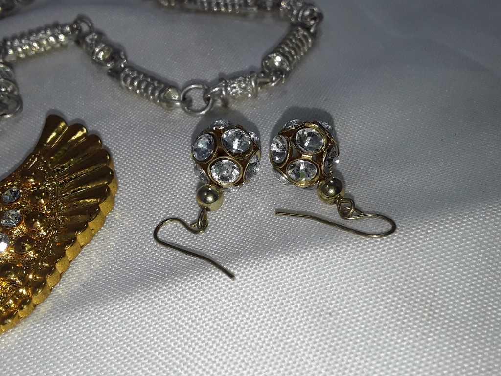 Sparkle Earring & Eagle Necklace Set of 3