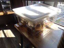 FOOD STORAGE CONTAINER WITH COFFEE CUPS & TEA POTS