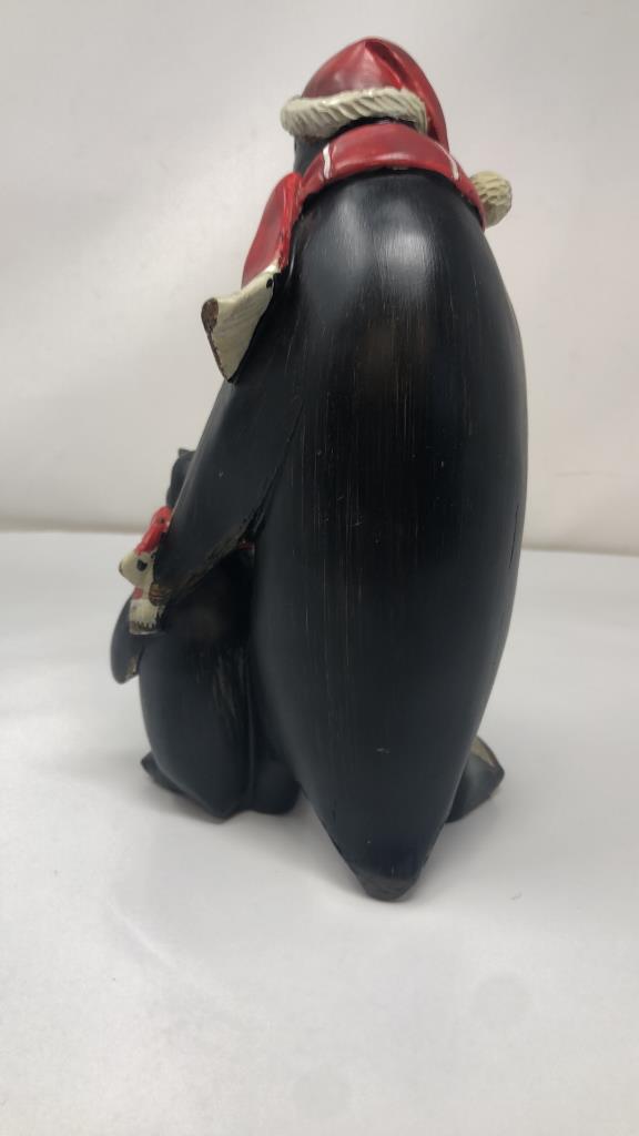 3) CHRISTMAS PENGUIN PACK