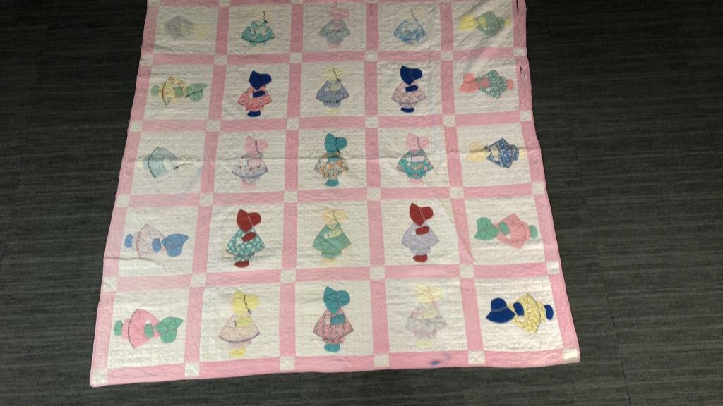 SUN BONNET SUE PATCH QUILT