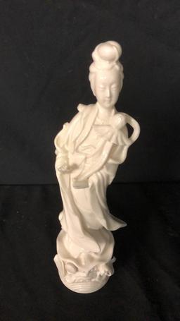 QUAN YIN CHINESE PORCELAIN STATUE AND MORE DECOR