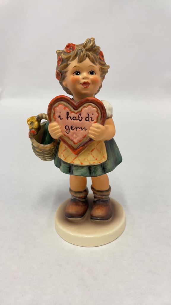 M.I. HUMMEL FIGURINE "VALENTINES GIFT"