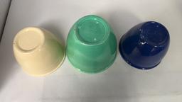 VINTAGE FIESTAWARE MIXING NESTING BOWLS