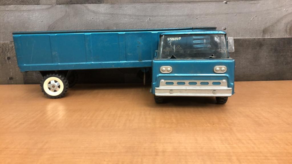 STRUCTO STEEL CO. CARGO TOY TRUCK