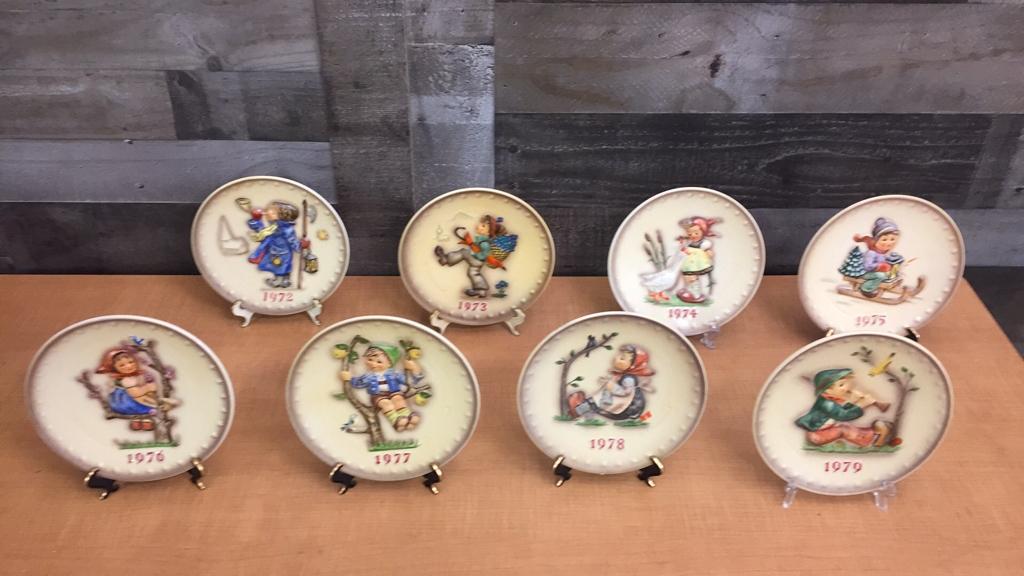 M.I. HUMMEL 1970s ANNUAL DECOR PLATES