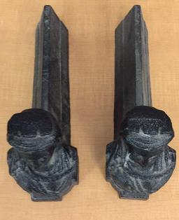 PAIR OF CAST IRON MONARCH ANDIRONS / CHENETS