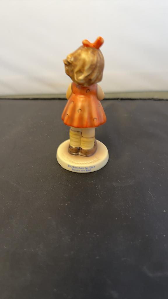 M.I. HUMMEL FIGURINE "ROSES ARE RED" FIRST ISSUE