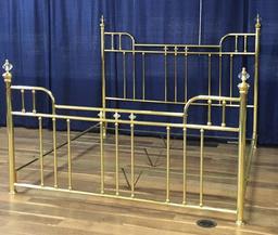 BRASS BED FRAME WITH DIAMOND SHAPED ACCENTS