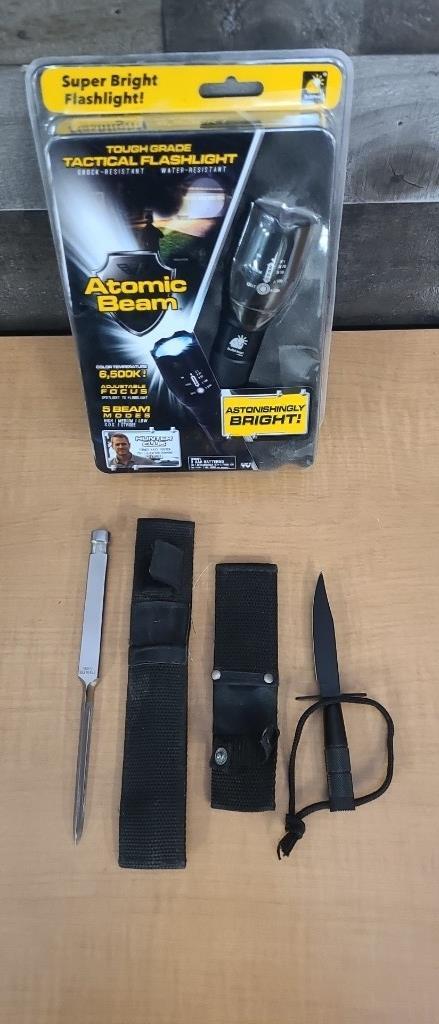 ATOMIC BEAM TACTICAL FLASHLIGH & CUTLERY BLADES