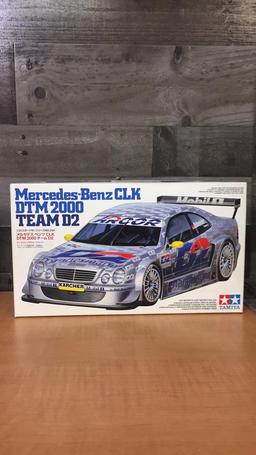 MERCEDEZ-BENZ CLK DTM2000 TEAM D2 MODEL CAR