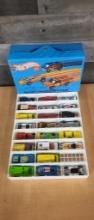 1975 HOT WHEELS 24-CAR COLLECTOR'S CASE W/ CARS