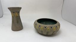 ROSEVILLE 1910s "MOSTIQUE" POTTERY