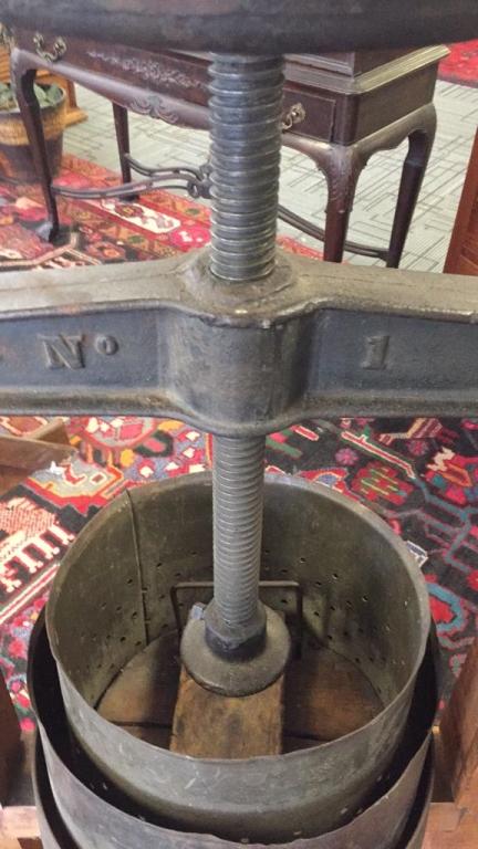 ANTIQUE MANUAL FRUIT WINE PRESS